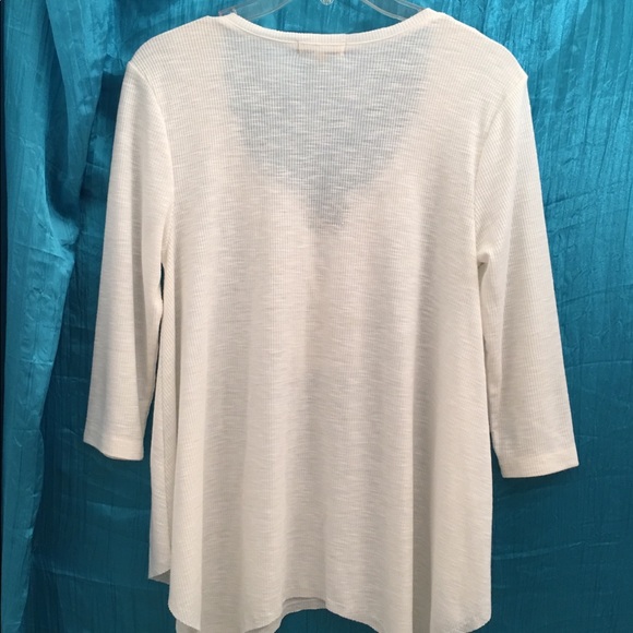 Democracy Top Asymmetrical hem size Sm cream *NOTE - Picture 3 of 8